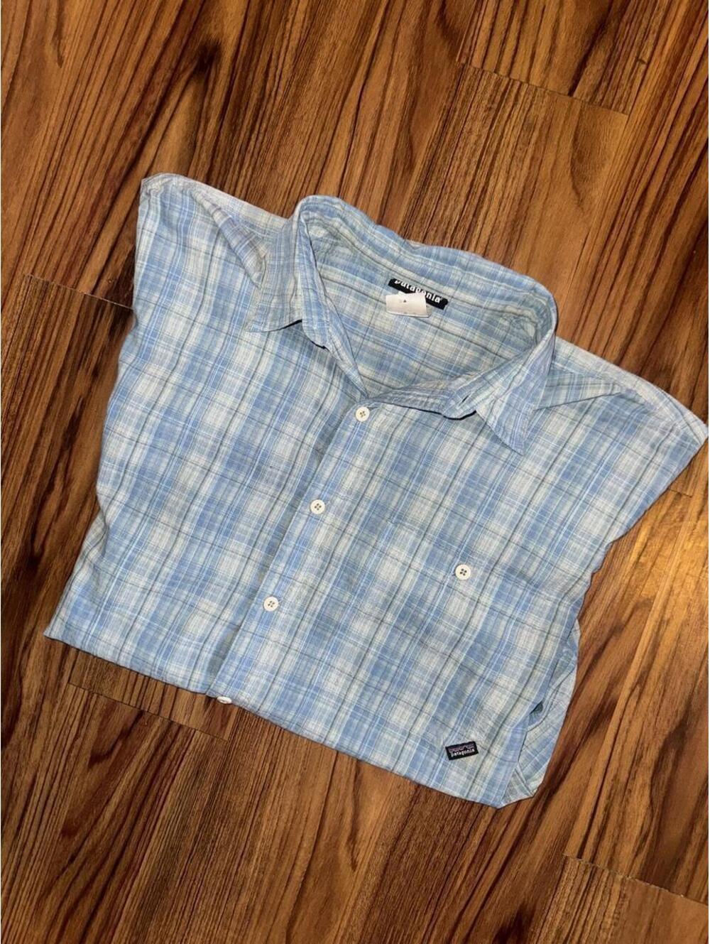 Patagonia Plaid Short Sleeve Button-Up Shirt – Blue – Men’s Large